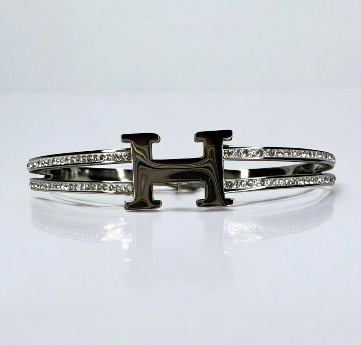 Pulsera H
